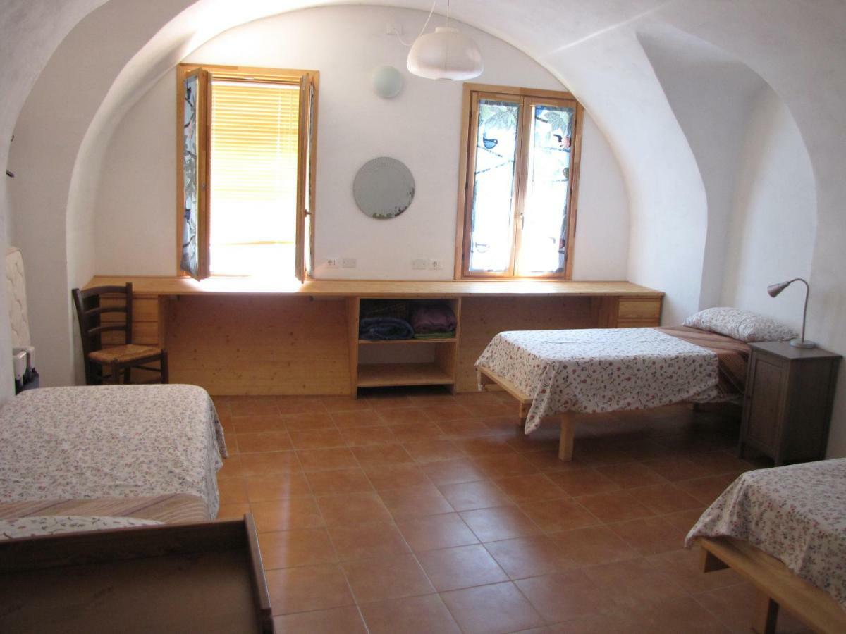 Ecovillaggio Torri Superiore Exterior foto